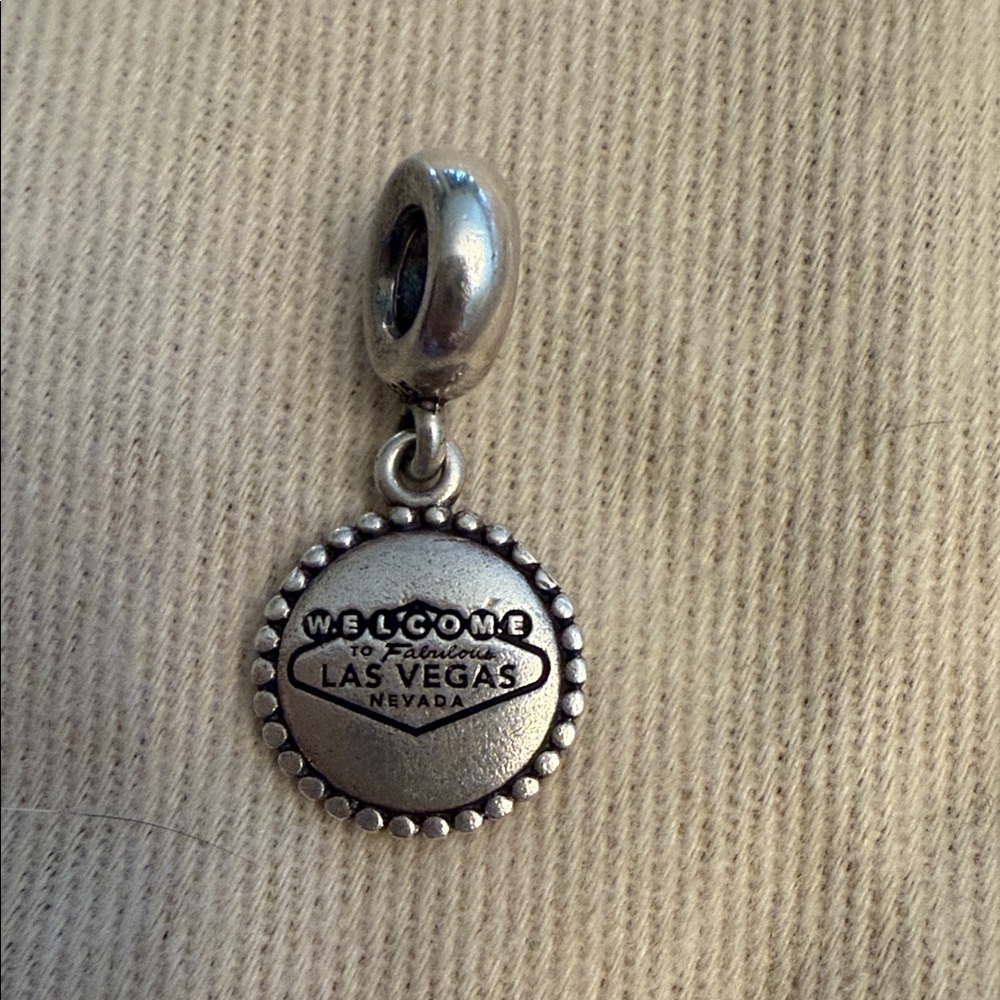 Pandora Las Vegas Silver Charm